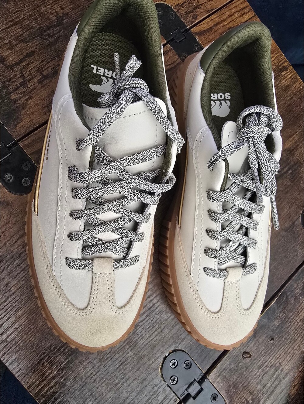 Sorel, Ona Ave T-Toe, Chalk/Utility Green. Size 5.5 - Picture 9 of 13